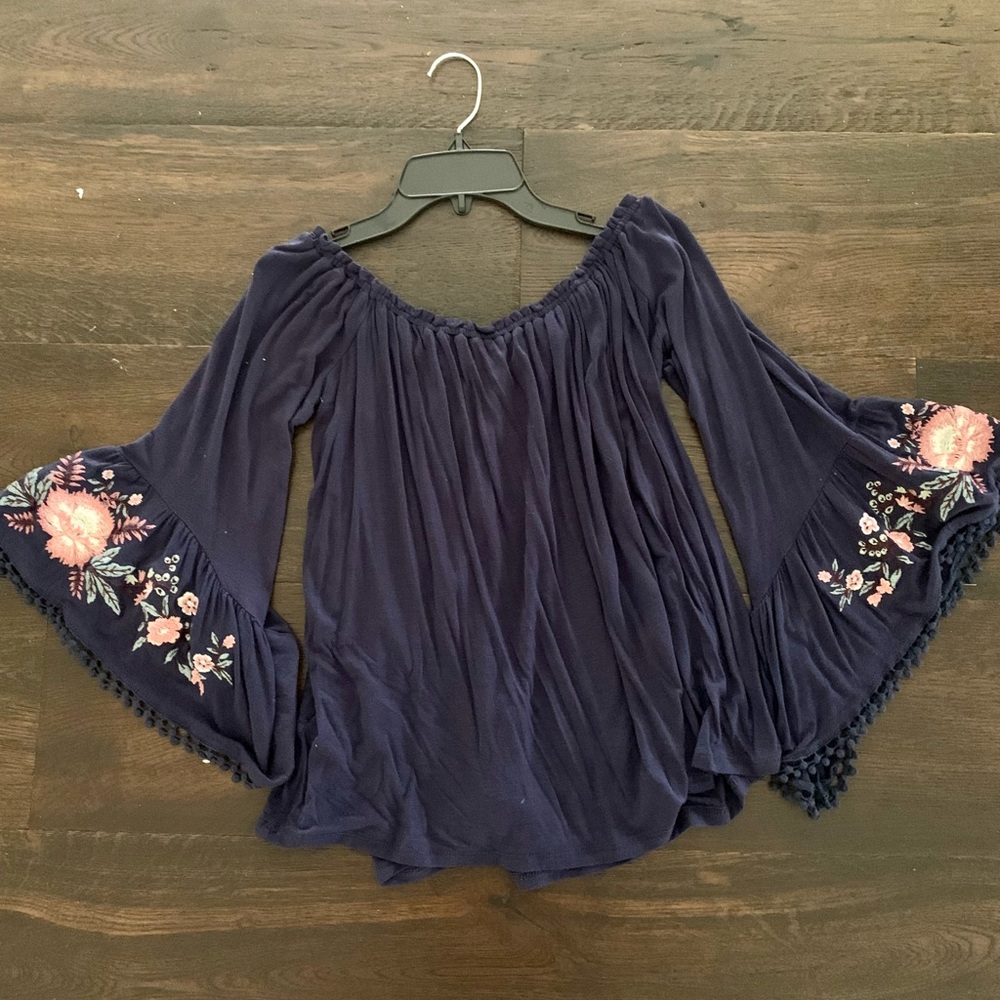 Altar’d state navy flare sleeve top